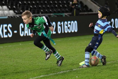280315 - Ospreys v Zebre Rugby, Guinness PRO12 - Action from the Half Time Tag matches