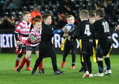 280315 - Ospreys v Zebre Rugby, Guinness PRO12 - Action from the Half Time Tag matches