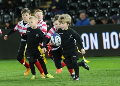 280315 - Ospreys v Zebre Rugby, Guinness PRO12 - Action from the Half Time Tag matches