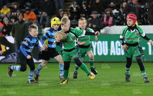 280315 - Ospreys v Zebre Rugby, Guinness PRO12 - Action from the Half Time Tag matches