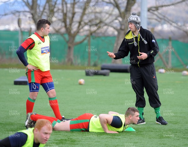 130313 - Ospreys Coach Welsh Guards Rugby Team as Part of Ryan Jones Testimonial Season -Justin Tipuric coaches the Welsh Guards