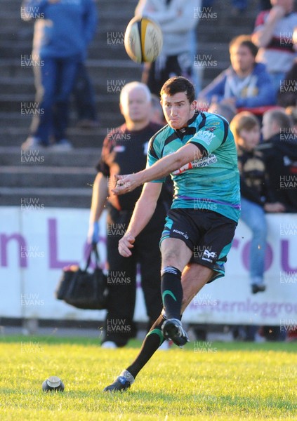 10.08.10 - Ospreys v Ospreys Regional XV. Ospreys' Matthew Jarvis kicks for goal. 