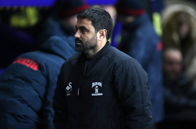 291225 - Oxford United v Swansea City - SkyBet Championship - Swansea City Manager Vitor Matos 