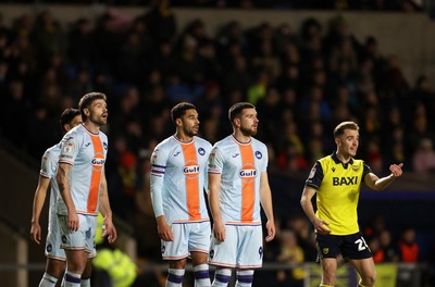 291225 - Oxford United v Swansea City - SkyBet Championship - Ben Cabango and Zan Vipotnik of Swansea City 