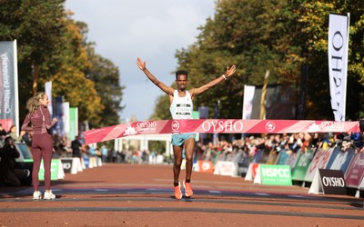 051025 - Oysho Cardiff Half Marathon - Winner of the men’s race Yismaw Dillu