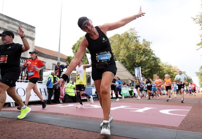 051025 - Oysho Cardiff Half Marathon - 