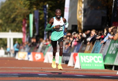 051025 - Oysho Cardiff Half Marathon - 
