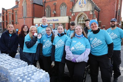 051025 - Oysho Cardiff Half Marathon - The extra milers support teams set up on Albany Road before for the race