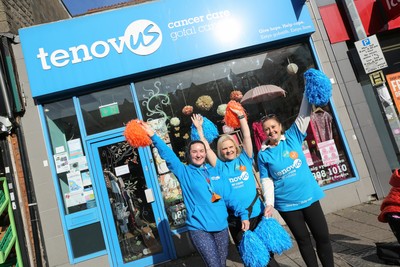 051025 - Oysho Cardiff Half Marathon - Businesses on Albany Road prepare for the race