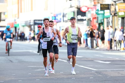 051025 - Oysho Cardiff Half Marathon - The race route passes through Albany Road, Roath