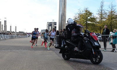 051025 - Oysho Cardiff Half Marathon - Runners make their way through Cardiff Bay as they take part in the Oysho Cardiff Half Marathon