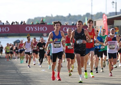 051025 - Oysho Cardiff Half Marathon - Runners make their way through Cardiff Bay as they take part in the Oysho Cardiff Half Marathon