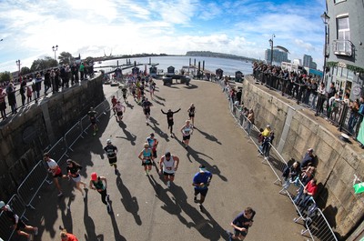 051025 - Oysho Cardiff Half Marathon - Runners make their way through Cardiff Bay as they take part in the Oysho Cardiff Half Marathon