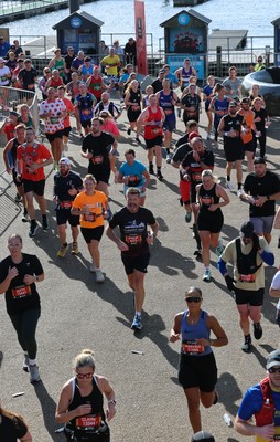 051025 - Oysho Cardiff Half Marathon - Runners make their way through Cardiff Bay as they take part in the Oysho Cardiff Half Marathon