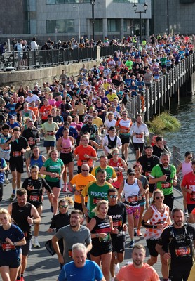 051025 - Oysho Cardiff Half Marathon - Runners make their way through Cardiff Bay as they take part in the Oysho Cardiff Half Marathon