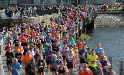 051025 - Oysho Cardiff Half Marathon - Runners make their way through Cardiff Bay as they take part in the Oysho Cardiff Half Marathon