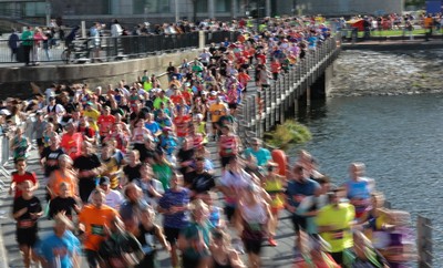 051025 - Oysho Cardiff Half Marathon - Runners make their way through Cardiff Bay as they take part in the Oysho Cardiff Half Marathon