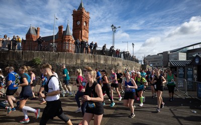 051025 - Oysho Cardiff Half Marathon - Runners make their way through Cardiff Bay as they take part in the Oysho Cardiff Half Marathon