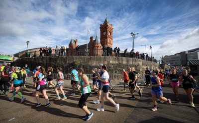 051025 - Oysho Cardiff Half Marathon - Runners make their way through Cardiff Bay as they take part in the Oysho Cardiff Half Marathon