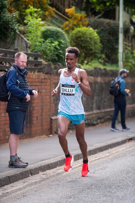 051025 - Oysho Cardiff Half Marathon - Yismaw Dillu