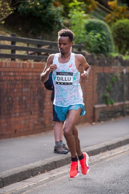 051025 - Oysho Cardiff Half Marathon - Yismaw Dillu