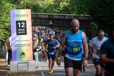 051025 - Oysho Cardiff Half Marathon - Extra Milers