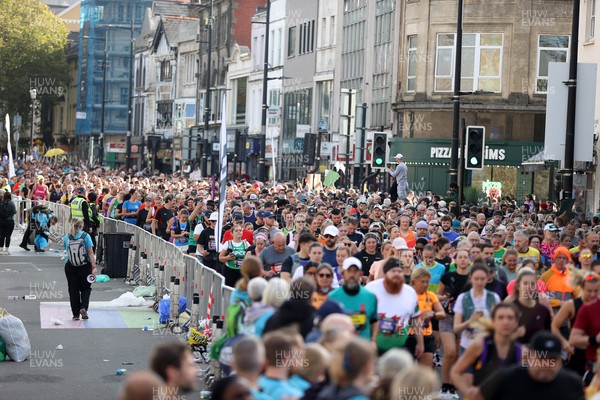 051025 - Oysho Cardiff Half Marathon - 