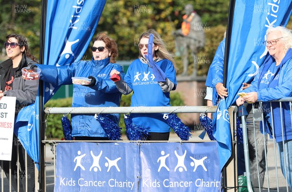051025 - Oysho Cardiff Half Marathon - Runners make their way through Cardiff Bay as they take part in the Oysho Cardiff Half Marathon
