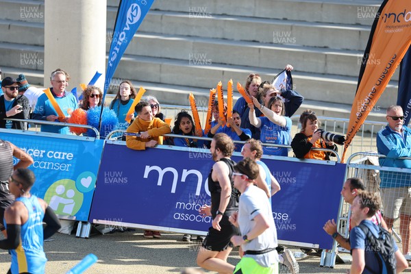 051025 - Oysho Cardiff Half Marathon - Runners make their way through Cardiff Bay as they take part in the Oysho Cardiff Half Marathon
