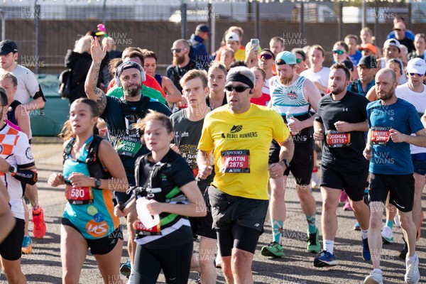 051025 - Oysho Cardiff Half Marathon - 
