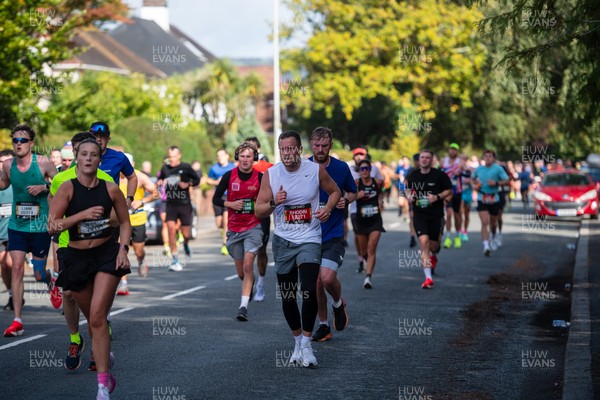 051025 - Oysho Cardiff Half Marathon - 