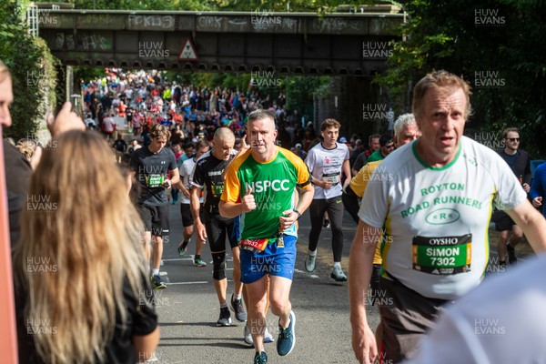 051025 - Oysho Cardiff Half Marathon - Extra Milers