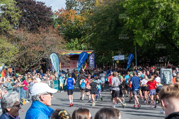 051025 - Oysho Cardiff Half Marathon - Extra Milers