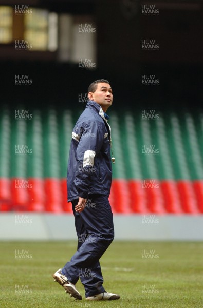 10.11.06 - Pacific Islanders Training - Coach, Pat Lam looks around the Millennium Stadium during training 