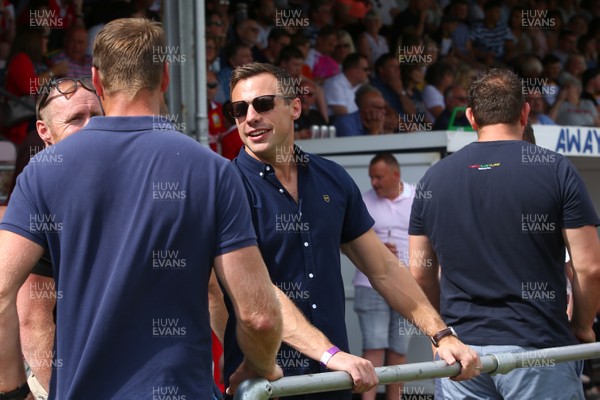 270719 - Paul James Testimonial -  Tommy Bowe enjoys an afternoon of rugby as the Paul James Select XV take on A Classic Lions XV