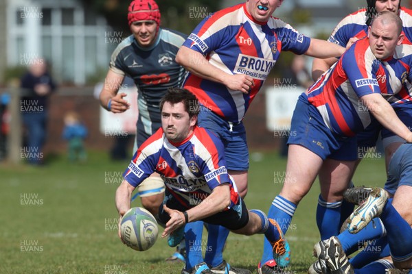 200413 Pencoed v Trebanos…Pencoed's Tom Davies passes