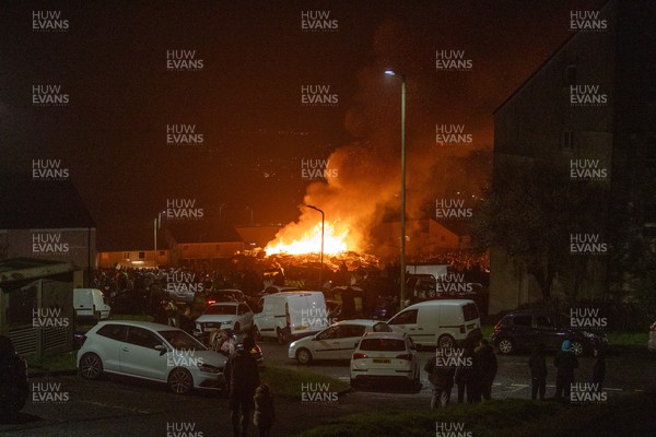 051125 - Picture shows a huge community bonfire and Fireworks display in Penrhys, Rhondda Cynon Taff in the South Wales valleys this evening on Guy Fawkes Night