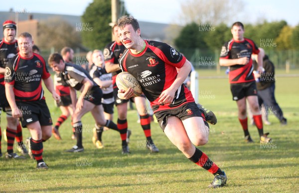 300413 - Pentyrch v Dowlais RFC, SWALEC League Div 3 South East - 