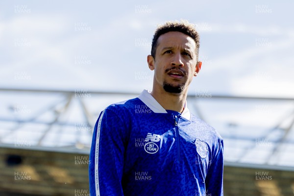 060426 - Peterborough United v Cardiff City - Sky Bet League 1 - Callum Robinson of Cardiff City