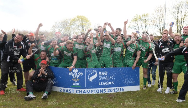 300416 - Pill Harriers v Abertillery Blaenau Gwent - SWALEC League 2 East -Abertillery Blaenau Gwent celebrate with the trophy