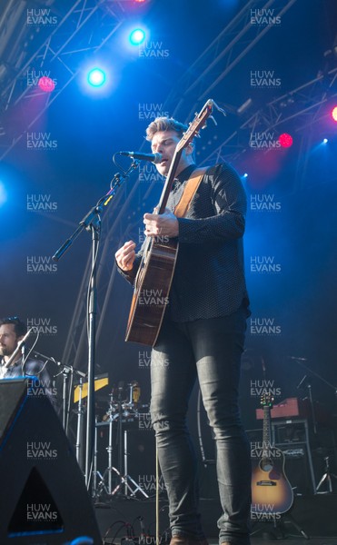 170716 -  On The Pitch, SSE SWALEC, Cardiff - Ben Montague performs his set on the second day of On The Pitch at the SSE SWALEC