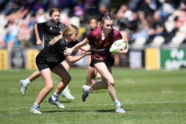 290426 - Plasmawr v Haverfordwest High - Girls Schools Final U12 - Road To Principality Finals - Action during the match