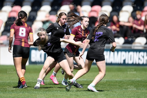290426 - Plasmawr v Haverfordwest High - Girls Schools Final U12 - Road To Principality Finals - Action during the match