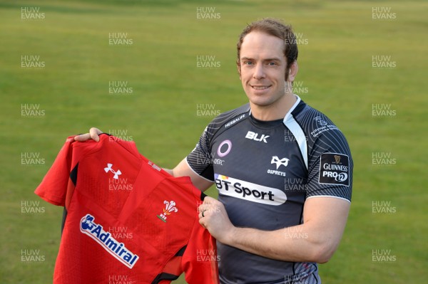 180315 - WRU -Alun Wyn Jones after signing a National Dual Contract