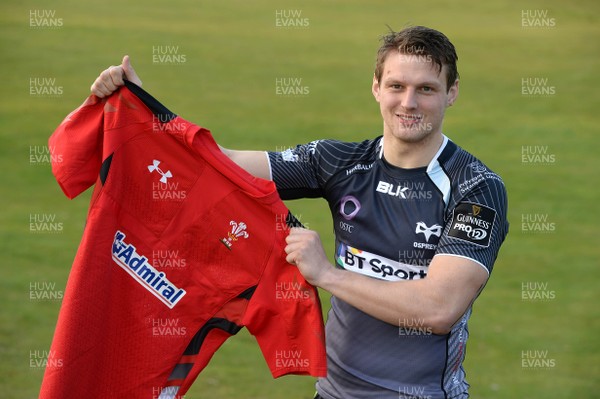 180315 - WRU -Dan Biggar after signing a National Dual Contract