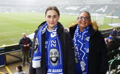 210226 - Plymouth Argyle v Cardiff City - Sky Bet League 1 - Cardiff City fans upbeat before the match