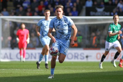 220225 - Plymouth Argyle v Cardiff City - Sky Bet Championship - Rubin Colwill of Cardiff City chases a through ball