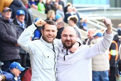 220225 - Plymouth Argyle v Cardiff City - Sky Bet Championship - Fans of Cardiff City enjoy the game