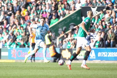 220225 - Plymouth Argyle v Cardiff City - Sky Bet Championship - Yousef Salech of Cardiff City looks for options as he drives forward