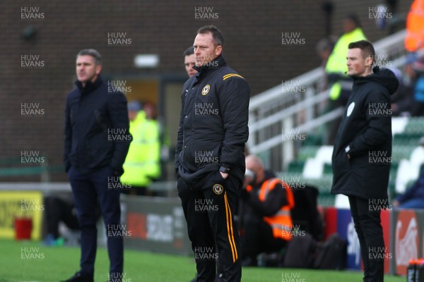 010220 - Plymouth Argyle v Newport County - EFL SkyBet League 2 - Manager of Newport County Michael Flynn looks on 